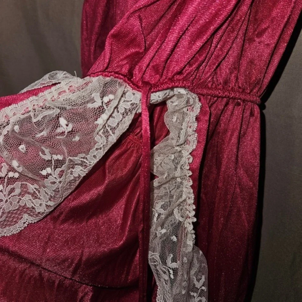 Vintage Satin Lace Lingerie Nightgown‎